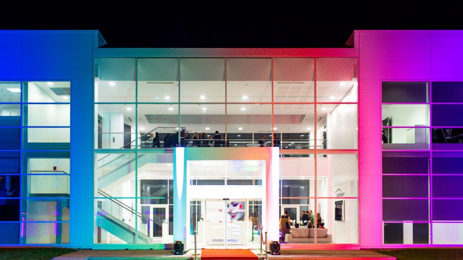 Inauguration-facade-932x524